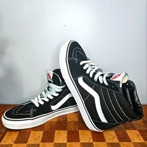 Vans Hightower Black and white suede Size 6.5 men's 8 women's